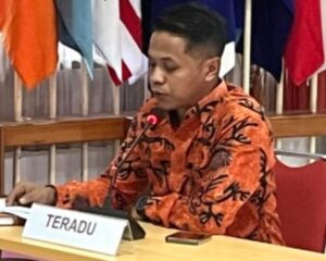 Agil Komisioner Bawaslu Surabaya (foto: istimewa)