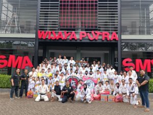 f19c7a51-b4ca-43db-b1d1-799eccd0491d