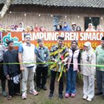 Mitigasi Longsor dan Dorong Ekonomi Warga, PLN UIP JBTB Salurkan Bantuan Konservasi 4.000 Pohon Aren Genjah